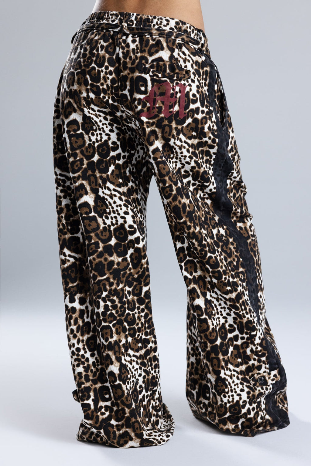 Sabella Leopard Sweatpants