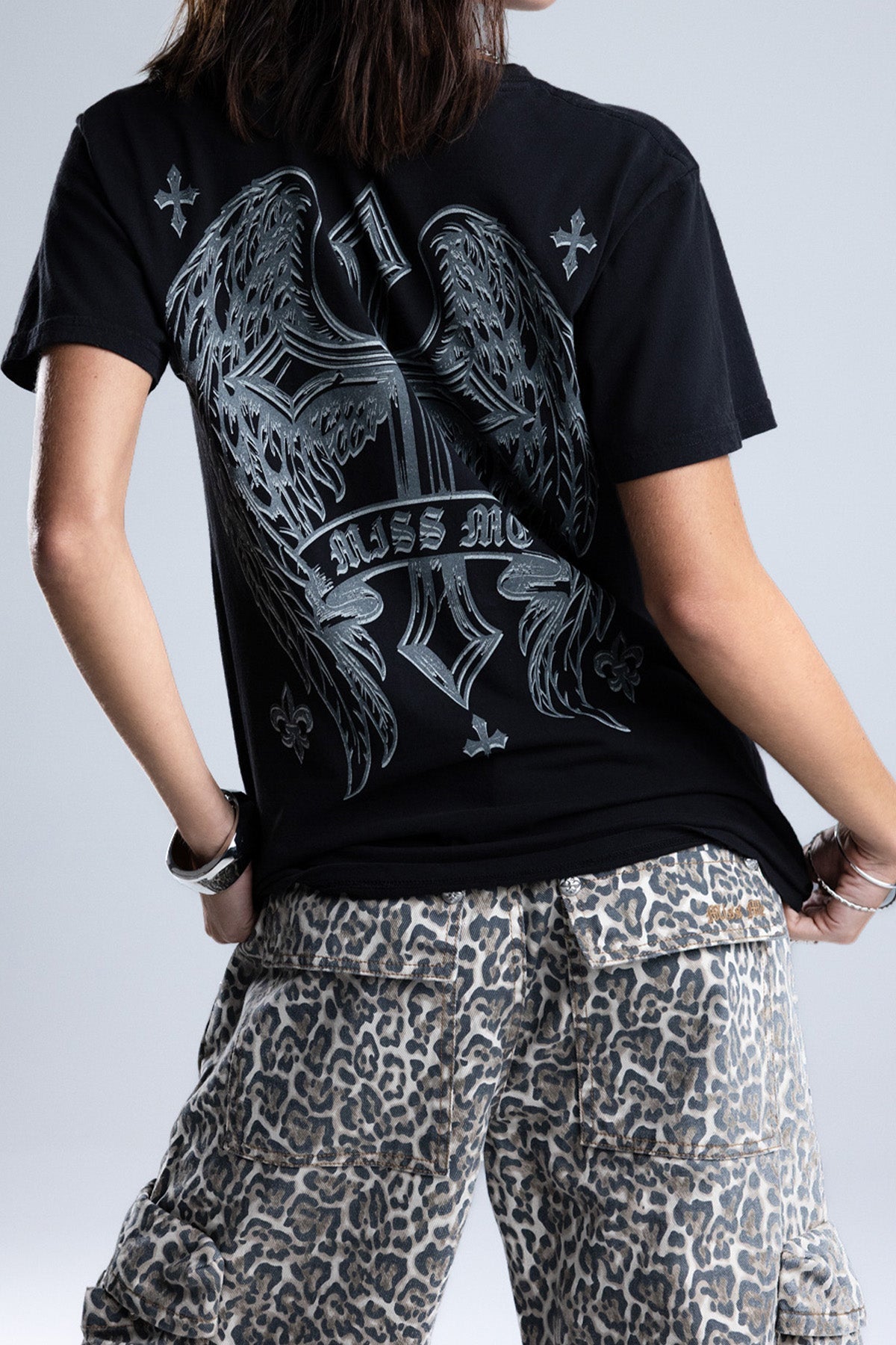 Vireen Graphic Tee
