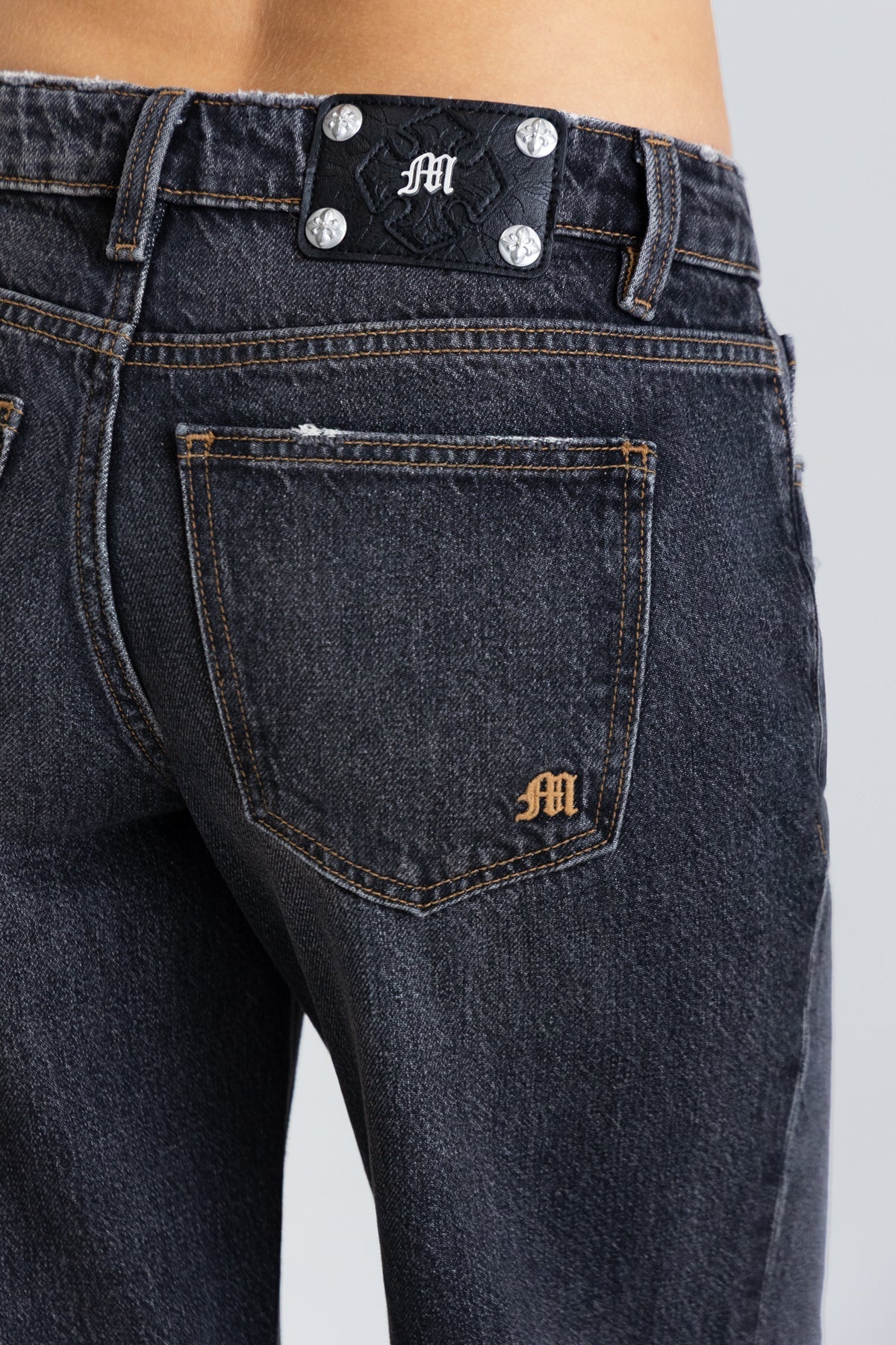 Ashira Slim Wide