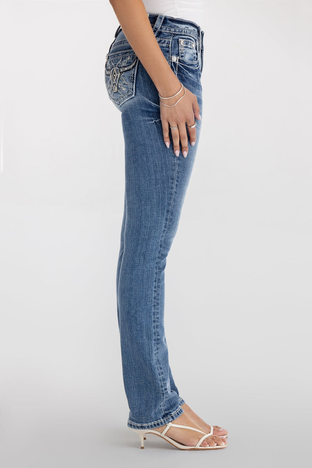 Nelle Longhorn Straight Jeans